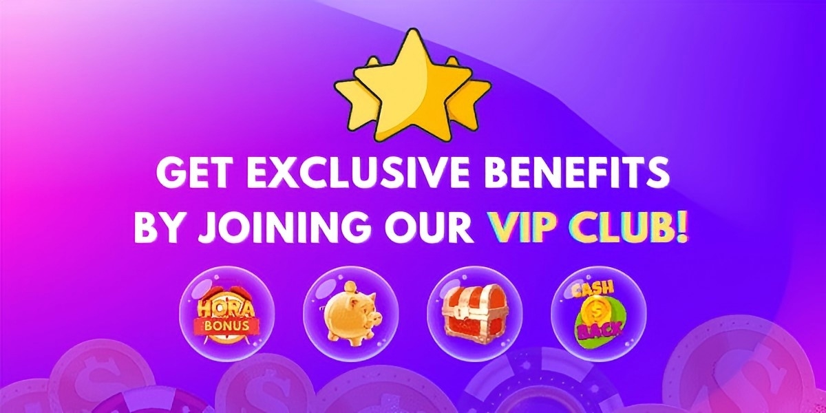 Pusoy Go promotional banner featuring reward highlights